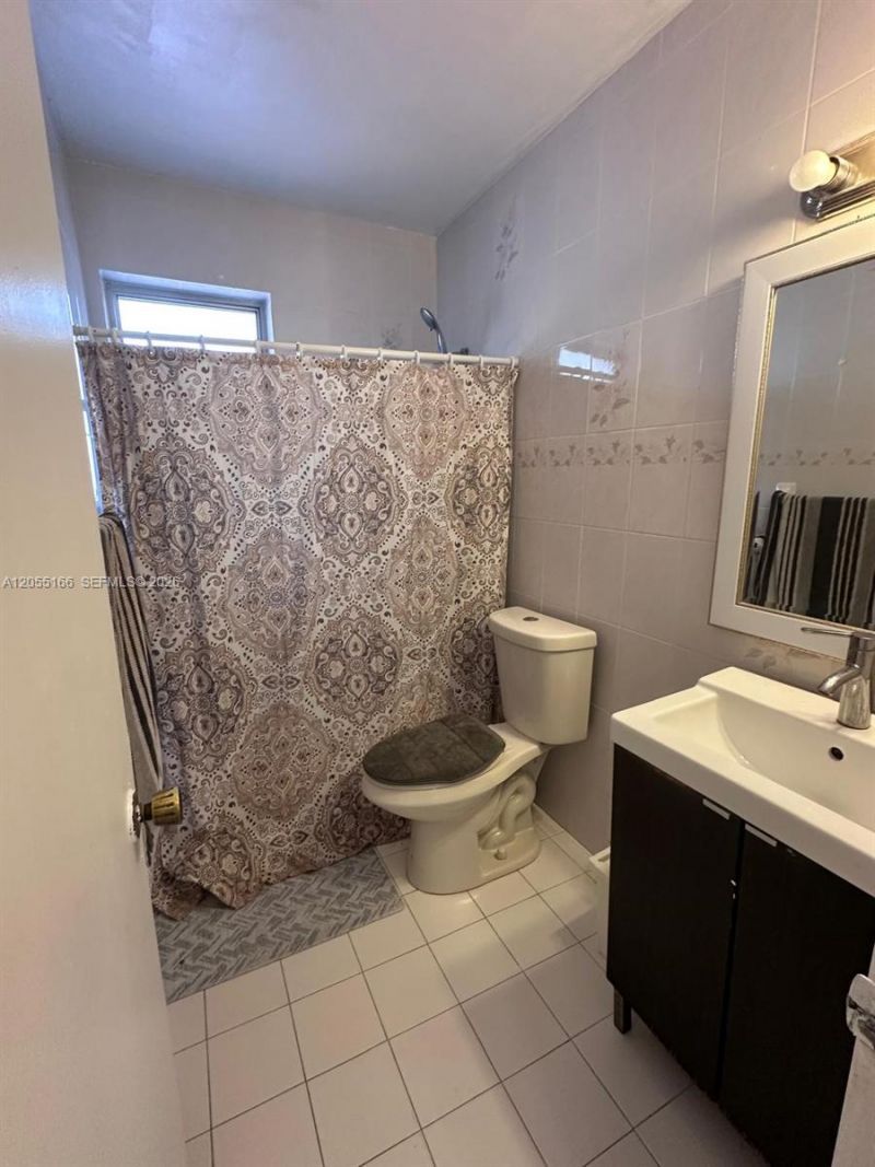 11016 SW 7 , Miami, FL 33174 Photo