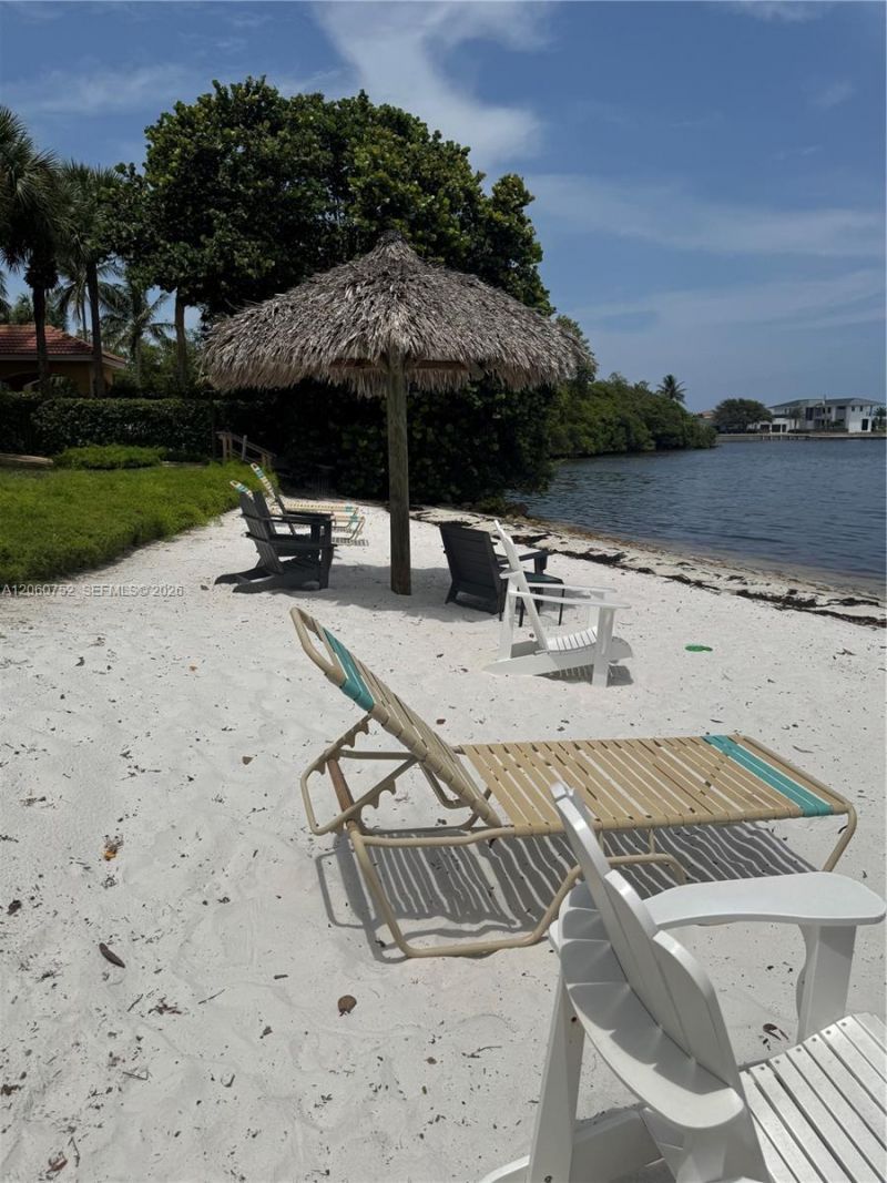 800 Scotia Dr, Unit 103, Hypoluxo, FL 33462 Photo