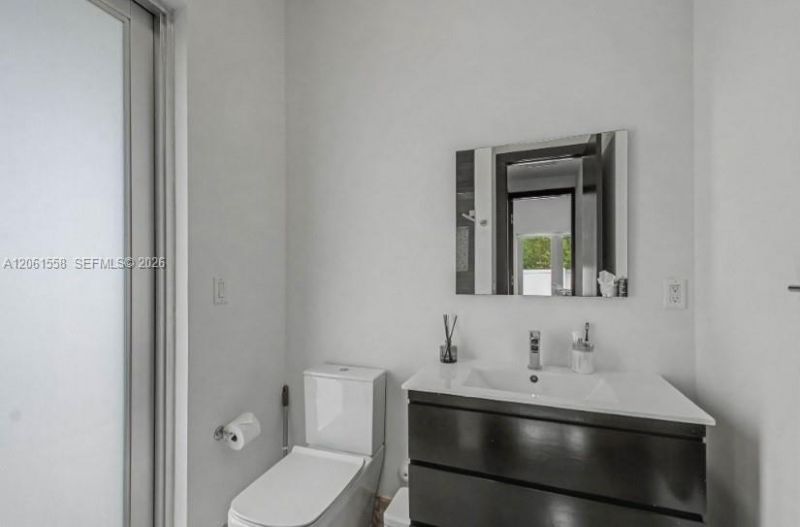 3341 NW 84th Ct, Doral, FL 33122 Photo