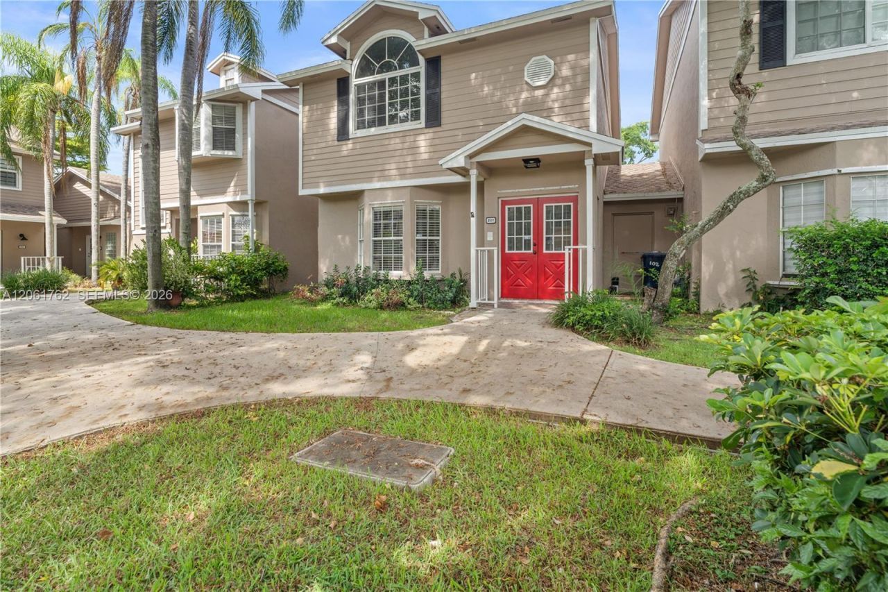 12201 SW 148th St , Unit 201, Miami, FL 33186 Photo
