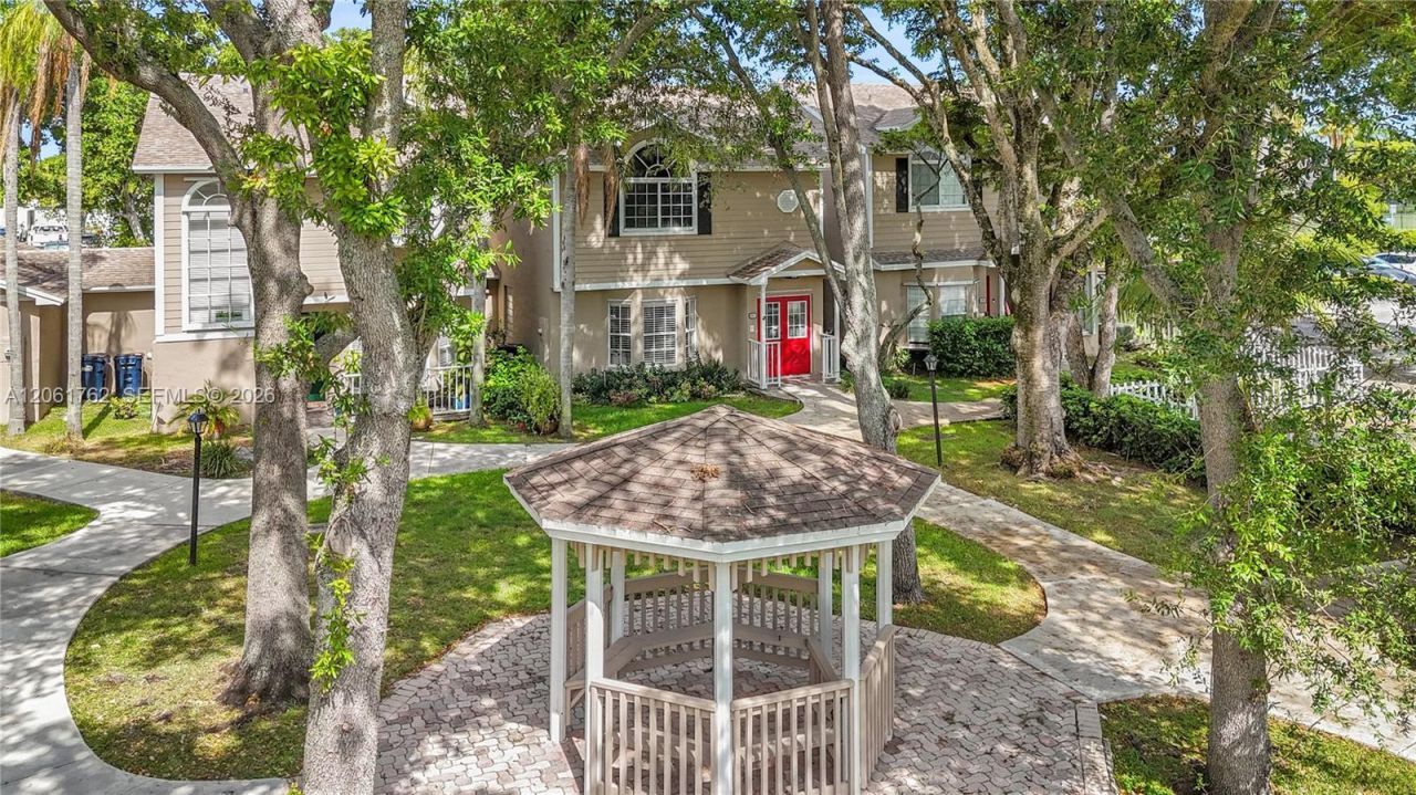 12201 SW 148th St , Unit 201, Miami, FL 33186 Photo