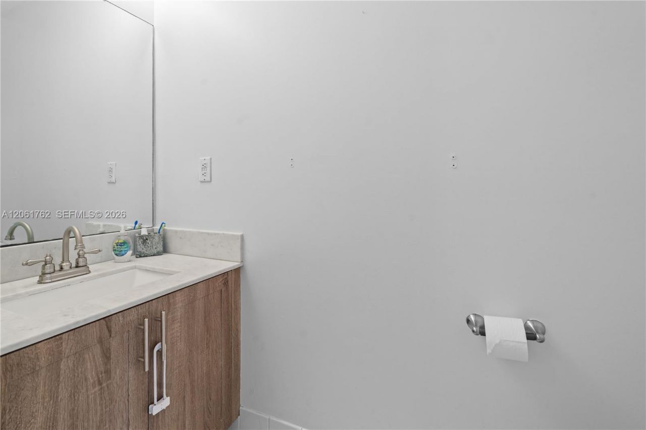 12201 SW 148th St , Unit 201, Miami, FL 33186 Photo