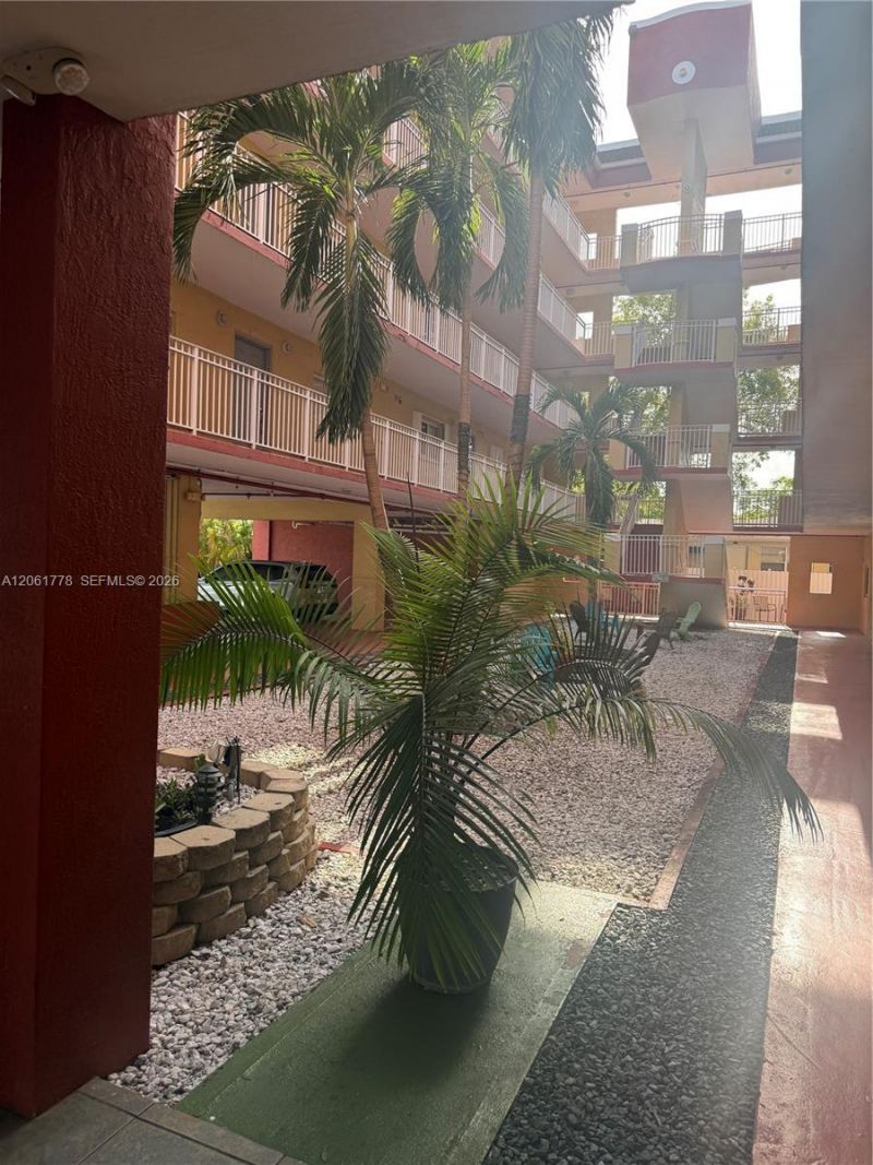 21 E 3rd St , Unit 507, Hialeah, FL 33010 Photo