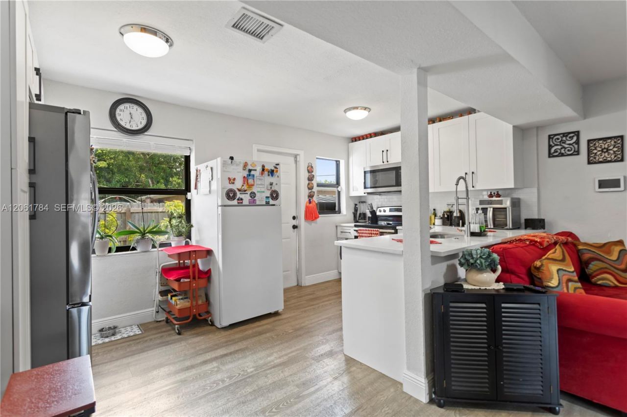 2407 Dewey St, Hollywood, FL 33020 Photo
