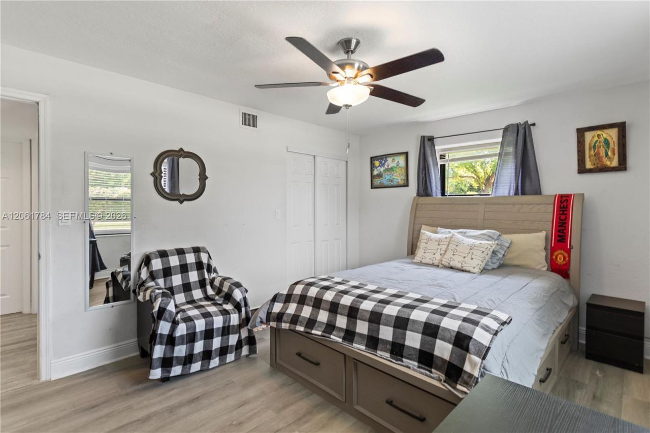 2407 Dewey St, Hollywood, FL 33020 Photo
