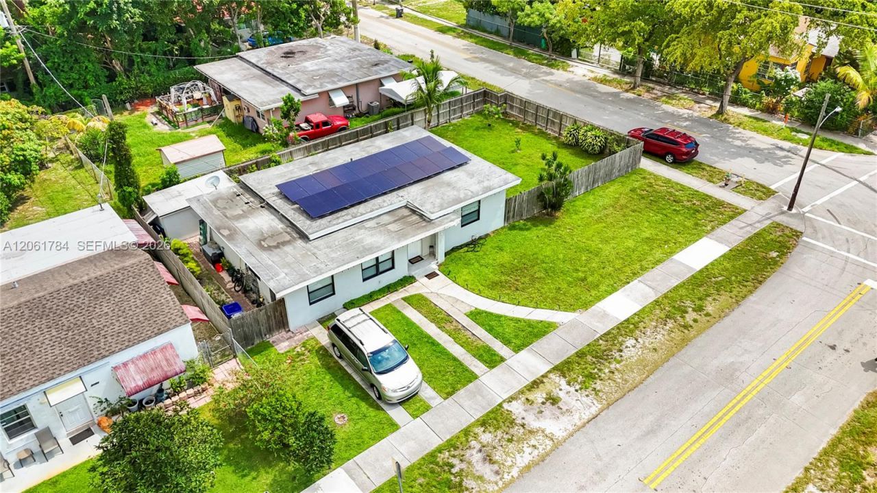 2407 Dewey St, Hollywood, FL 33020 Photo