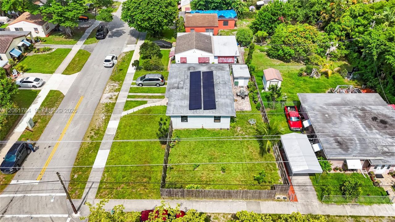 2407 Dewey St, Hollywood, FL 33020 Photo