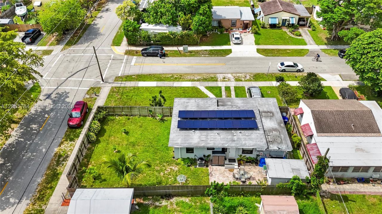 2407 Dewey St, Hollywood, FL 33020 Photo