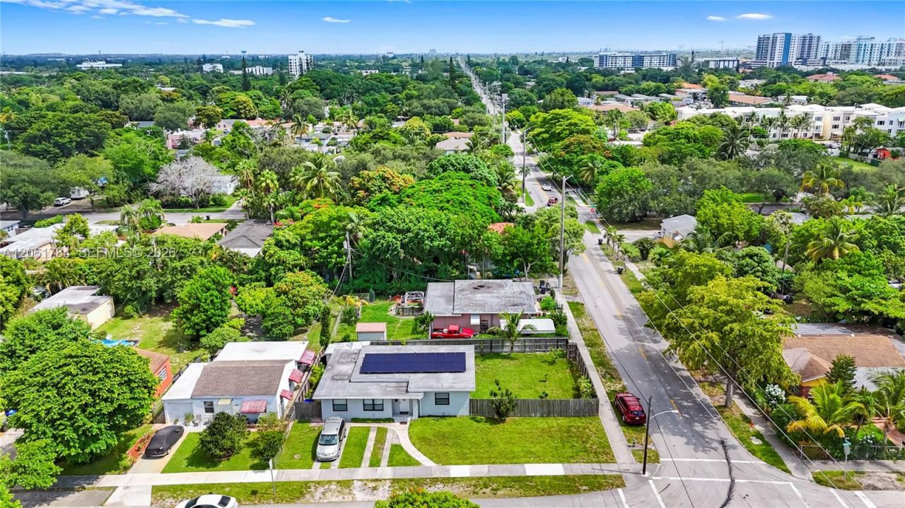 2407 Dewey St, Hollywood, FL 33020 Photo