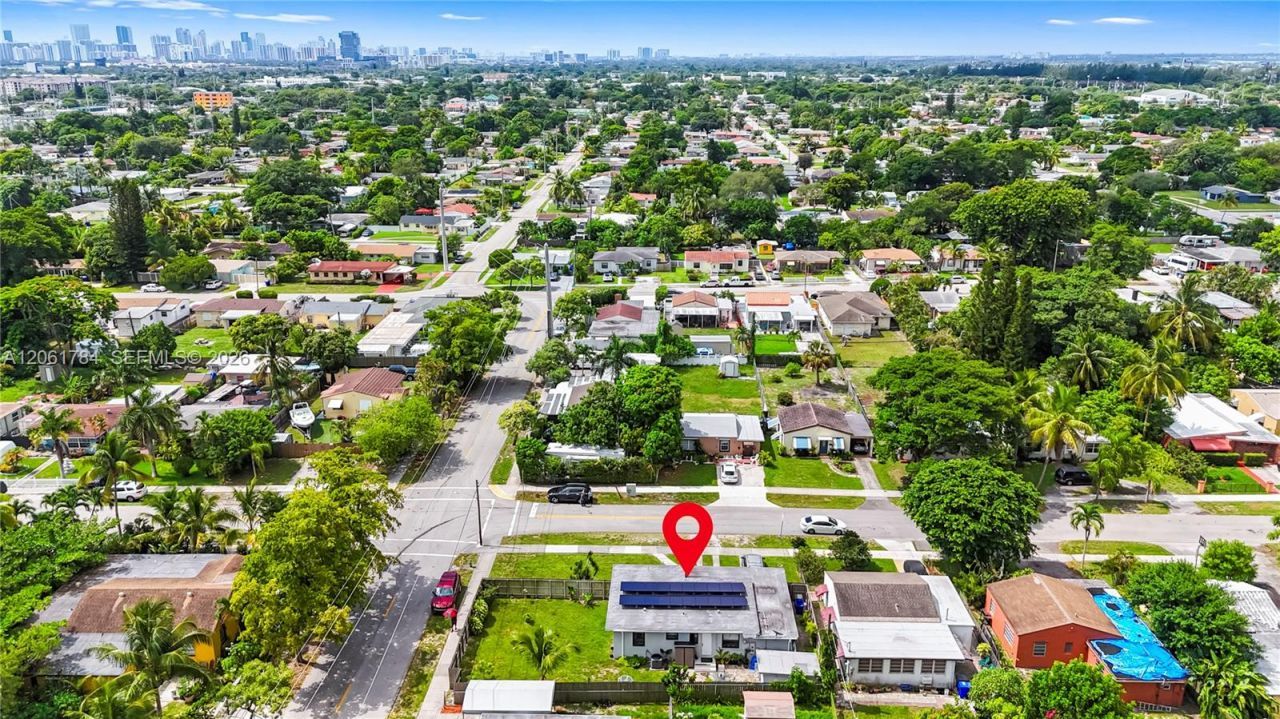 2407 Dewey St, Hollywood, FL 33020 Photo