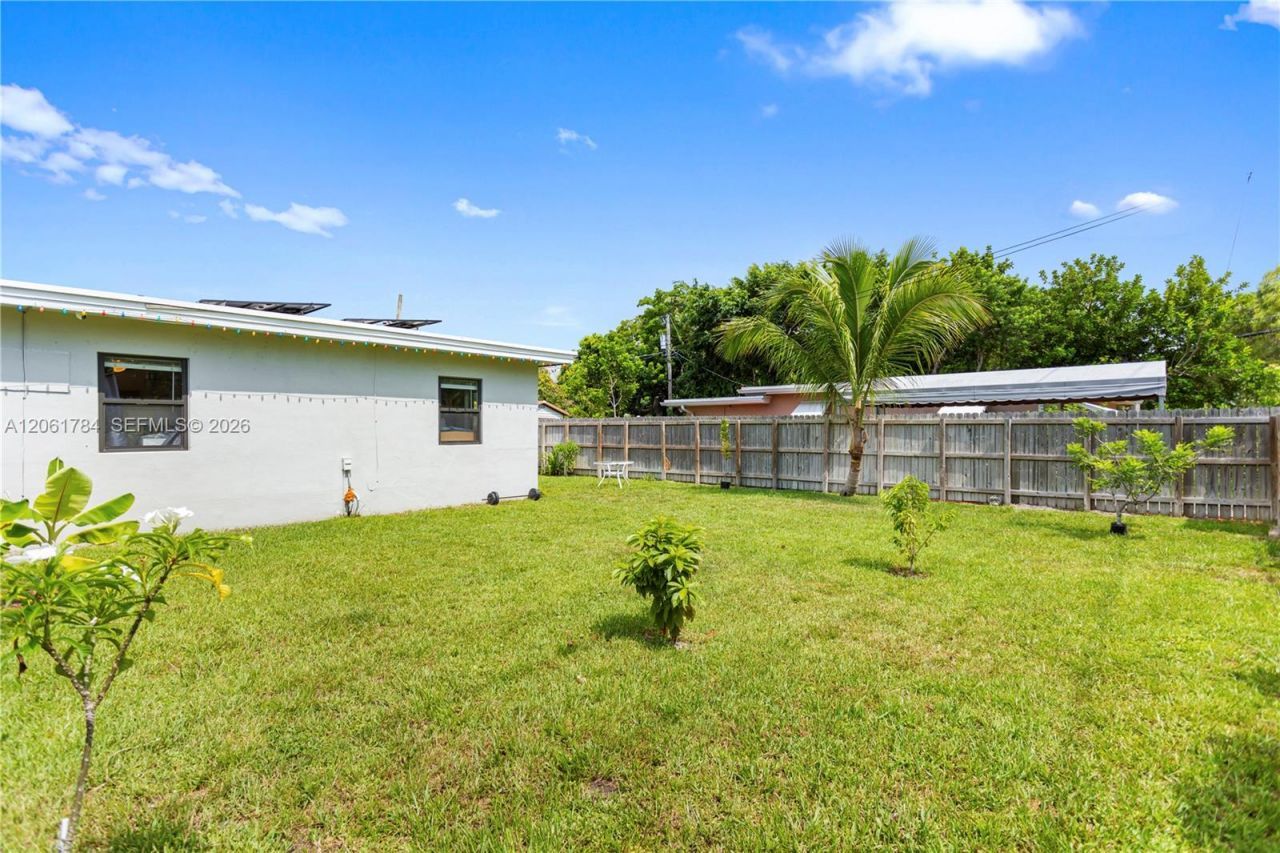 2407 Dewey St, Hollywood, FL 33020 Photo