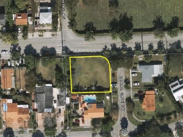 1600 Coral Gate Dr , Miami, FL 33145