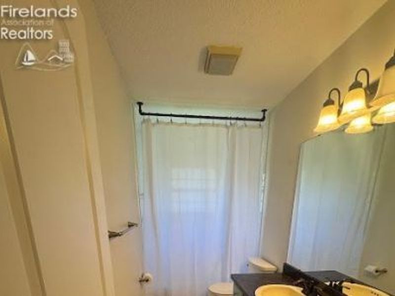 313 Linden Way Drive, Sandusky, OH 44870 Photo 12