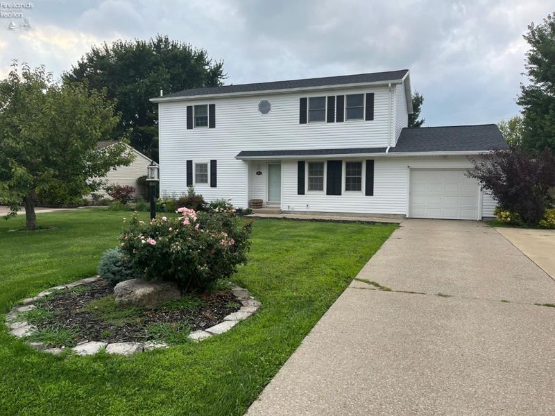 313 Linden Way Drive, Sandusky, OH 44870 Photo 3