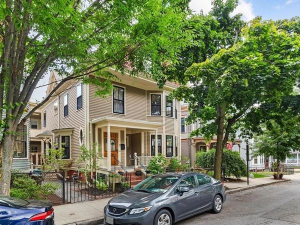 61 Preston Rd, Somerville, MA 02143