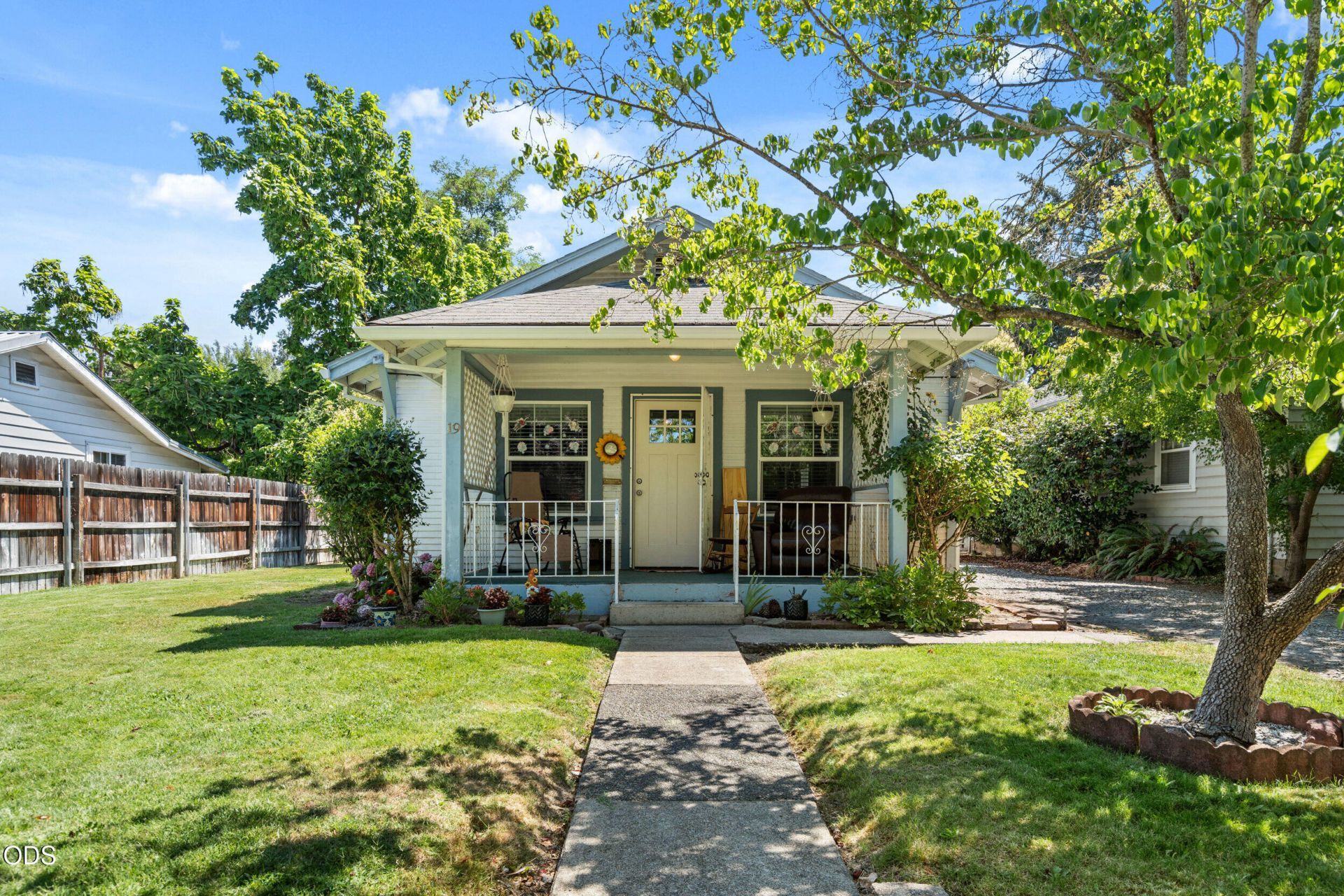 19 Vancouver Avenue, Medford, OR 97504 Main Photo
