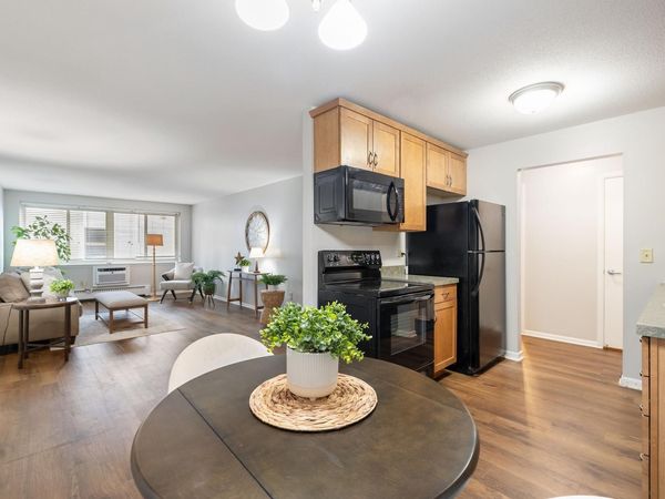 4400 Upton Avenue S, Unit 203, Minneapolis, MN 55410