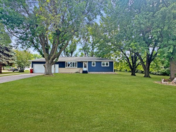 2420 34th Street , Slayton, MN 56172