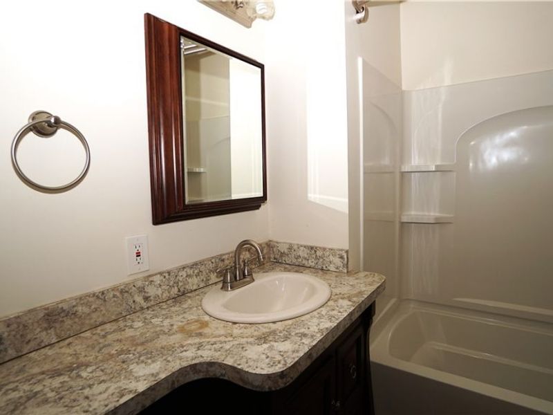1448 Creighton Avenue , Akron, OH 44310 Photo 17
