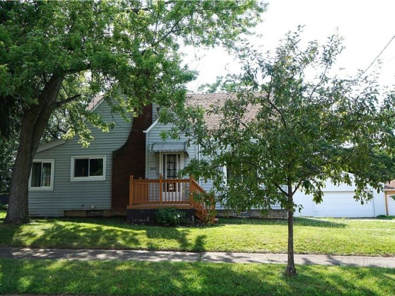 1448 Creighton Avenue , Akron, OH 44310 Photo 3