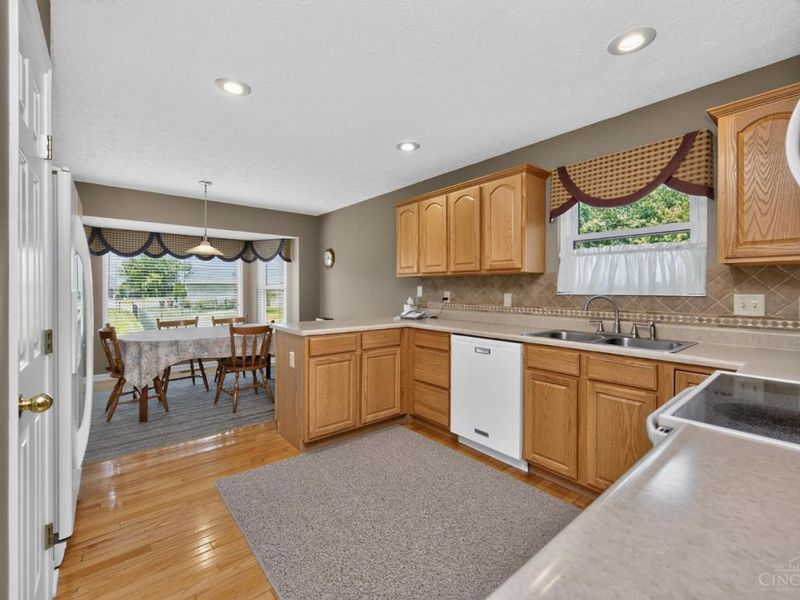 4418 Muskopf Drive, Fairfield, OH 45014 Photo 13