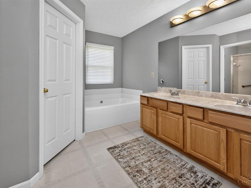 4418 Muskopf Drive, Fairfield, OH 45014 Photo 15