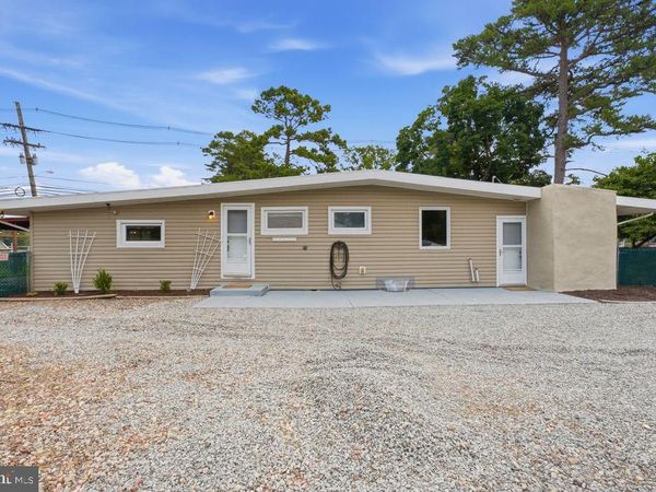 49 WILDGEESE CIRCLE, BROWNS MILLS, NJ 08015