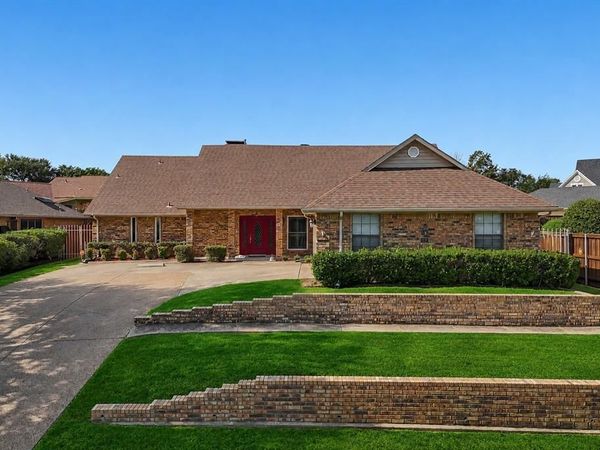 4008 Fairlakes Drive, Dallas, TX 75228