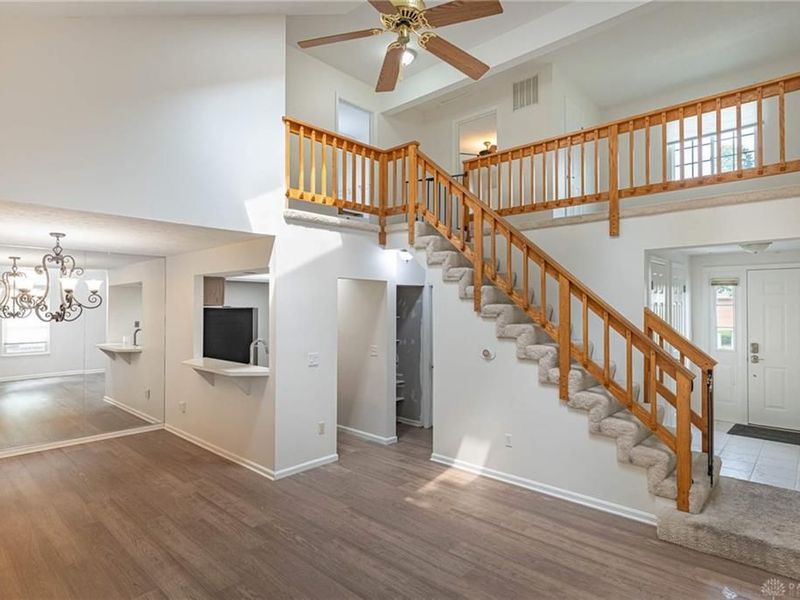 1184 Bay Harbour Circle, Washington Township, OH 45458 Photo 2