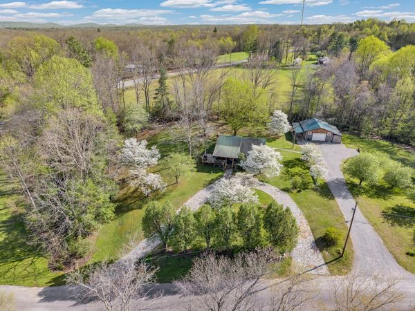 31 Wayfarer Ln , Crossville, TN 38572
