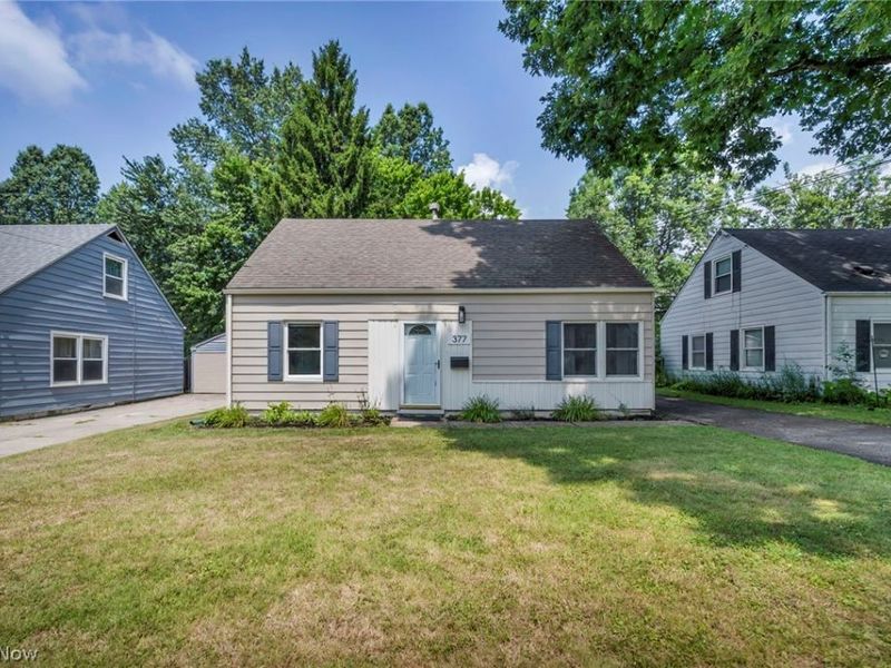 377 Morrison Avenue, Cuyahoga Falls, OH 44221 Photo 2