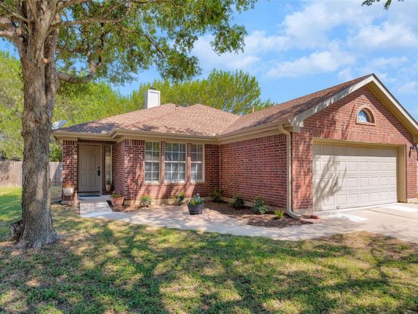 161 Britni LOOP , Kyle, TX 78640