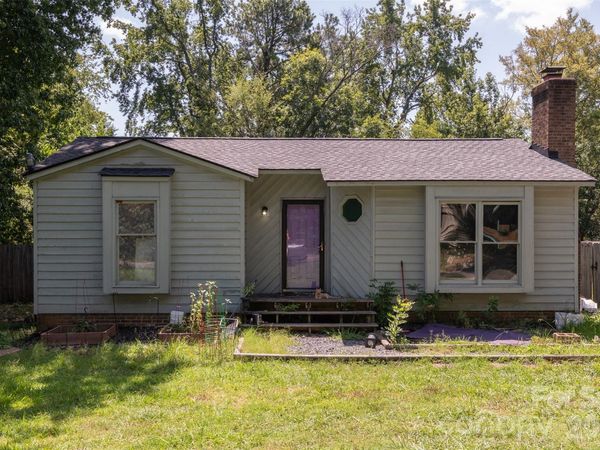 6718 Pueblo Lane , Charlotte, NC 28227