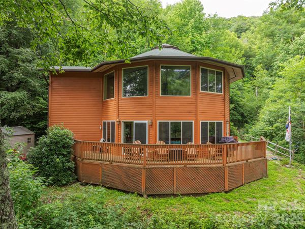 309 Irene Lane, Maggie Valley, NC 28751