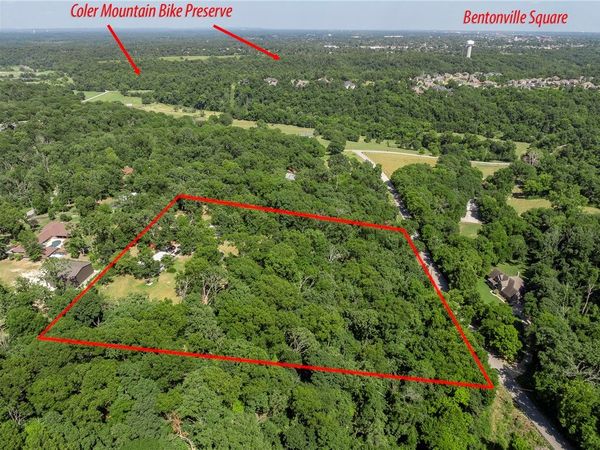 10098 & 10148 Hoot Owl Road, Bentonville, AR 72712