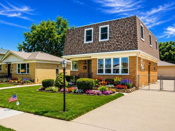 11157 Shaw Street , Westchester, IL 60154