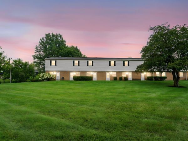 2254 Perkins Court, Unit P, Columbus, OH 43229