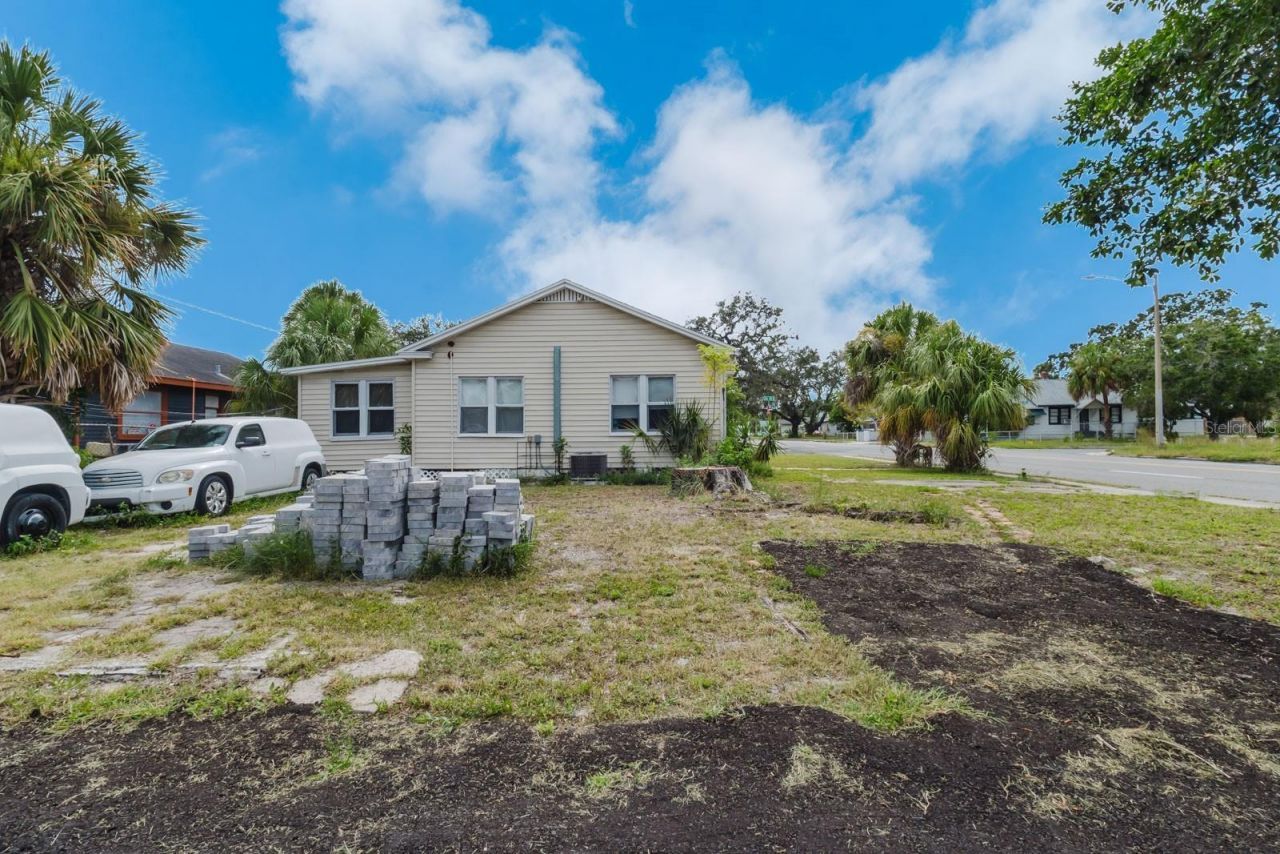 2560 5th Avenue S, Saint Petersburg, FL 33712 Photo