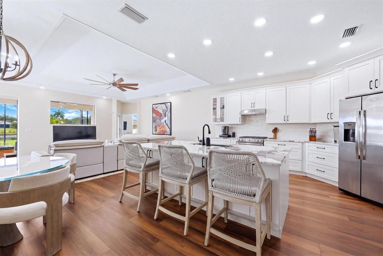 6915 Honeysuckle Trail, Lakewood Ranch, FL 34202 Photo
