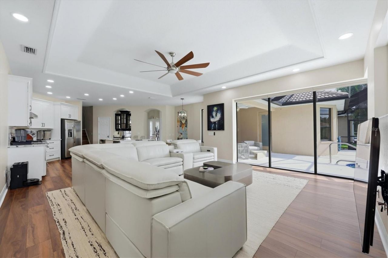 6915 Honeysuckle Trail, Lakewood Ranch, FL 34202 Photo