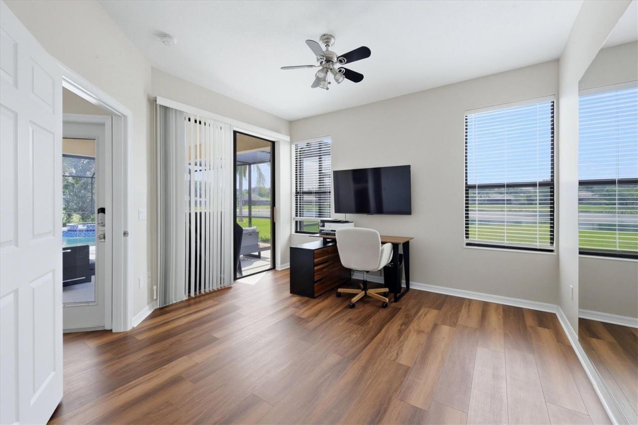 6915 Honeysuckle Trail, Lakewood Ranch, FL 34202 Photo