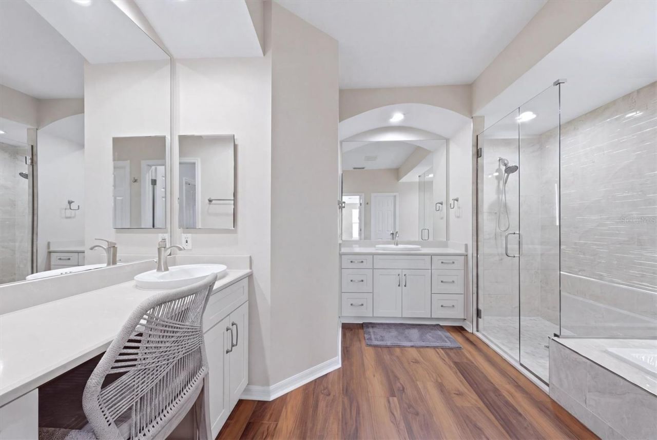 6915 Honeysuckle Trail, Lakewood Ranch, FL 34202 Photo