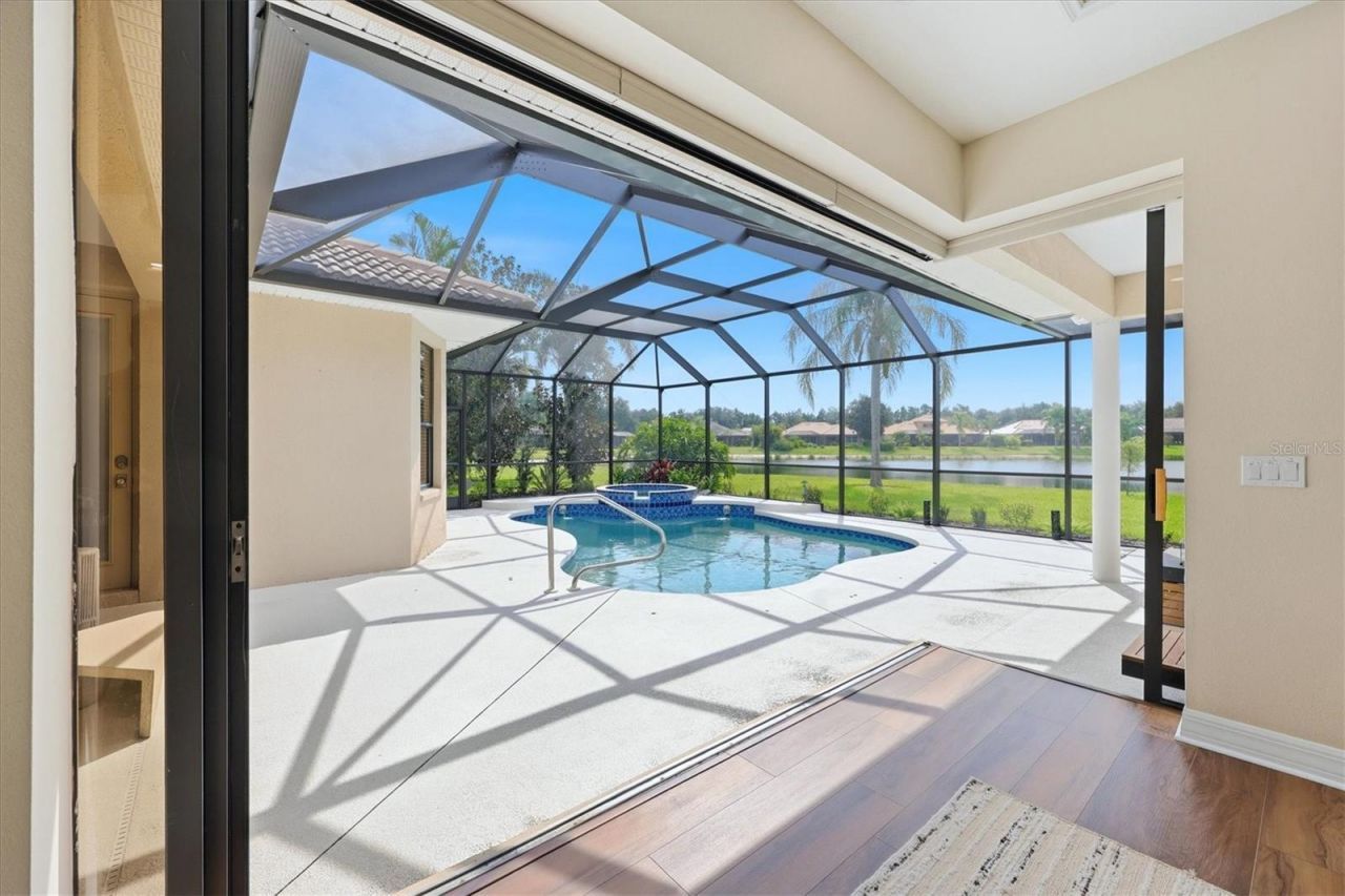 6915 Honeysuckle Trail, Lakewood Ranch, FL 34202 Photo
