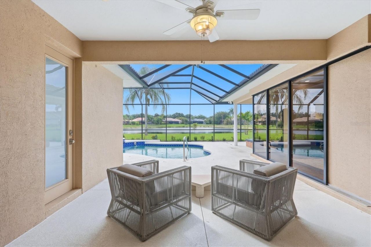 6915 Honeysuckle Trail, Lakewood Ranch, FL 34202 Photo