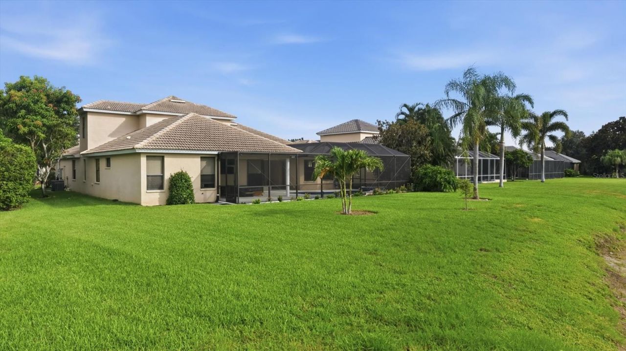 6915 Honeysuckle Trail, Lakewood Ranch, FL 34202 Photo