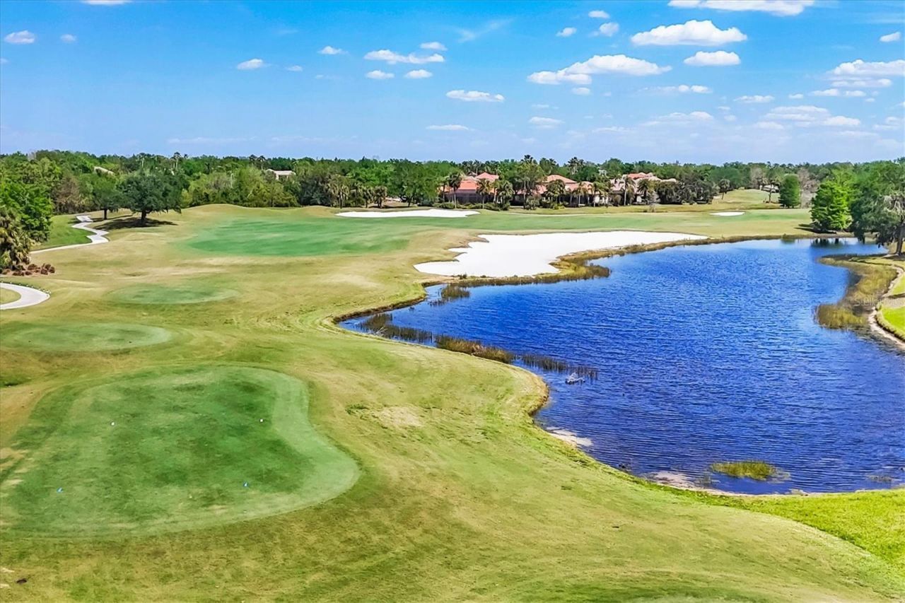 6915 Honeysuckle Trail, Lakewood Ranch, FL 34202 Photo