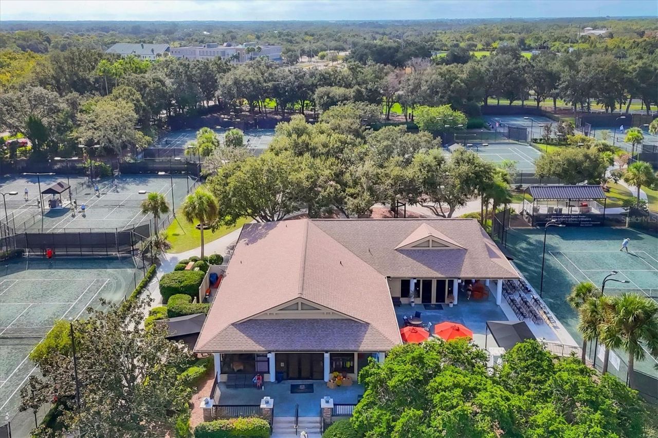 6915 Honeysuckle Trail, Lakewood Ranch, FL 34202 Photo