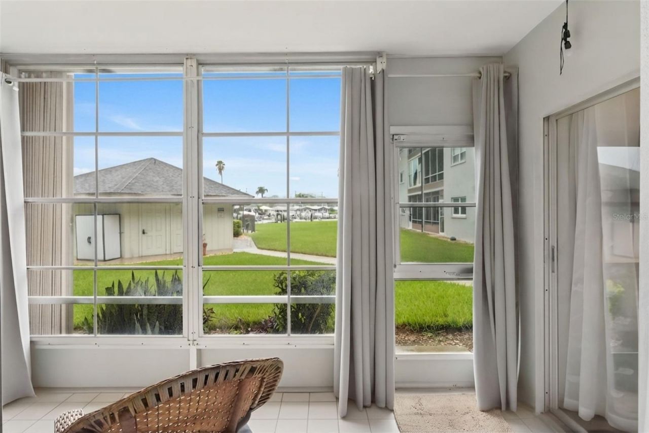5157 Silent Loop, Unit 110, New Port Richey, FL 34652 Photo