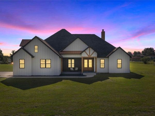 9755 SE 58TH AVENUE , BELLEVIEW, FL 34420