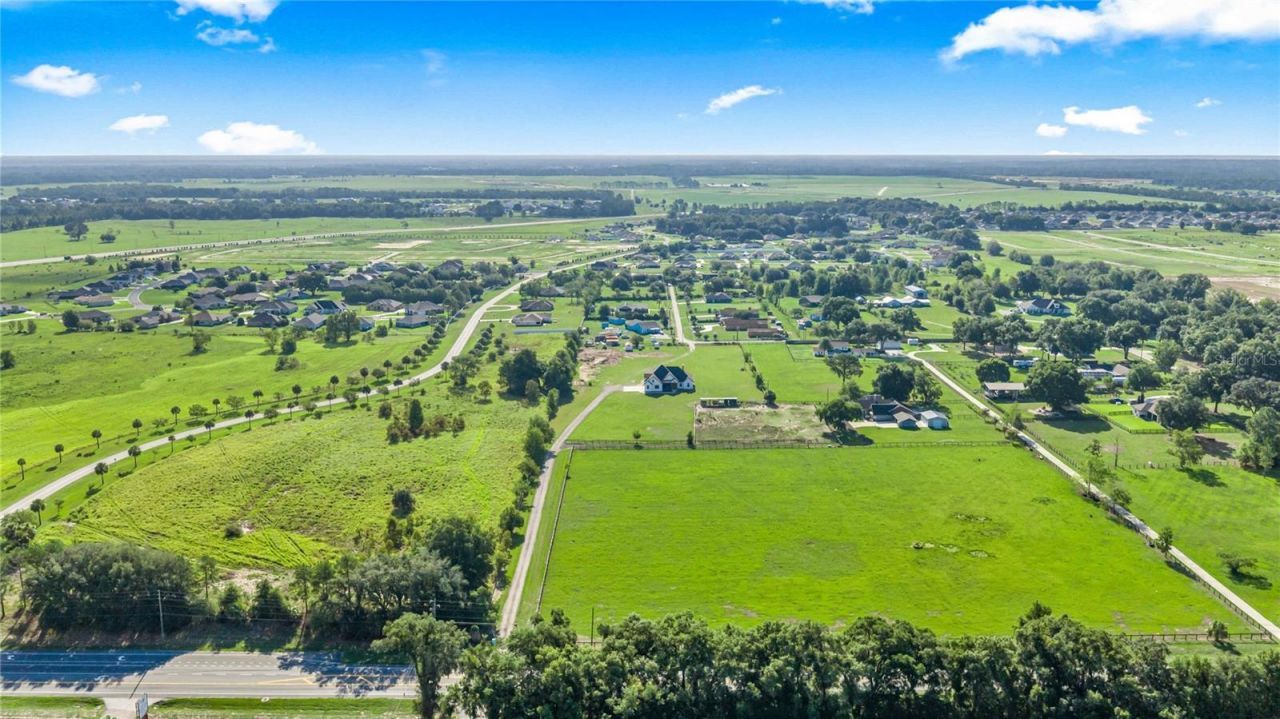 9755 SE 58th Avenue, Belleview, FL 34420 Photo